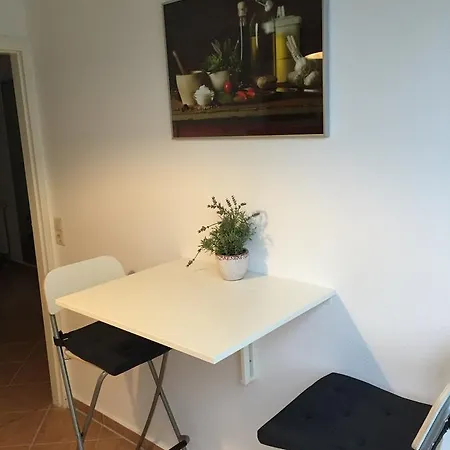 29 Strandstrasse, 2 * بابي