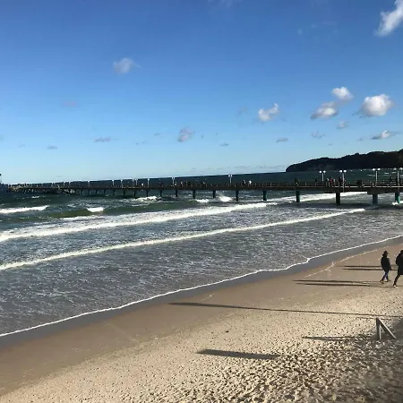 29 Strandstrasse, 2 *